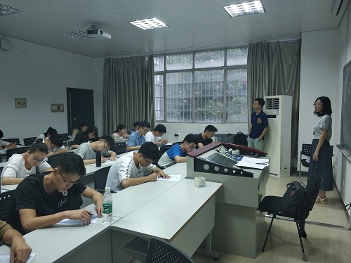 m1531143489177140.jpg 新生助理选拔面试.jpg