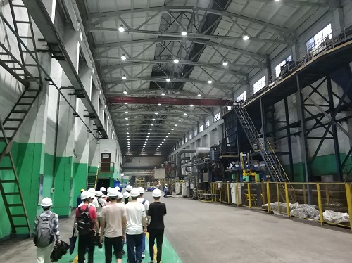 m1536041169691066.jpg 参观铸造车间.jpg